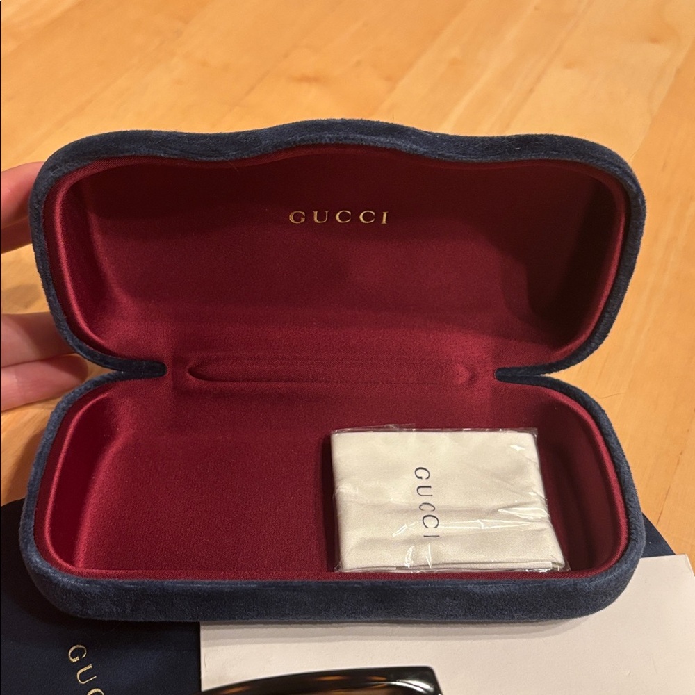 Gucci GG1028SK 007 Sunglasses - Picture 8 of 9